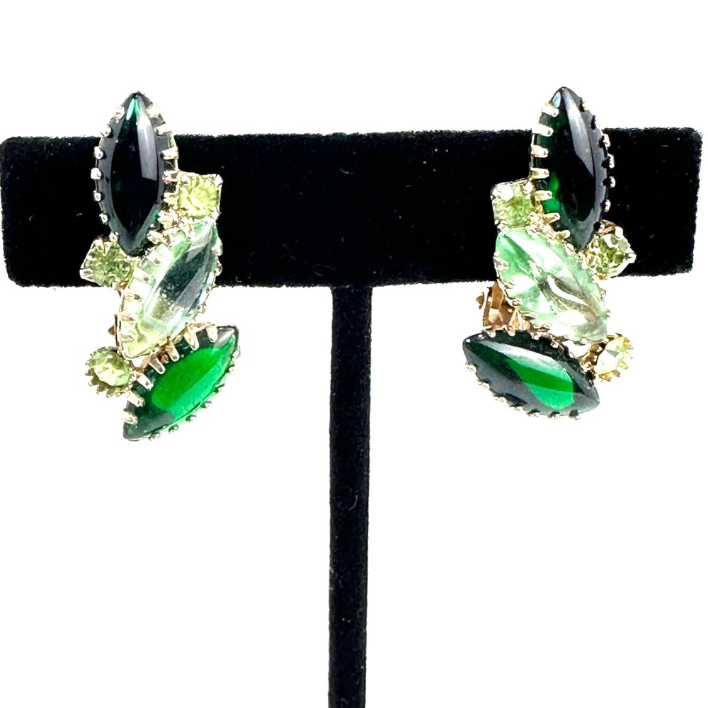 Vintage Green Rhinestone Cluster Clip On Earrings OS Green Juiana Style MCM